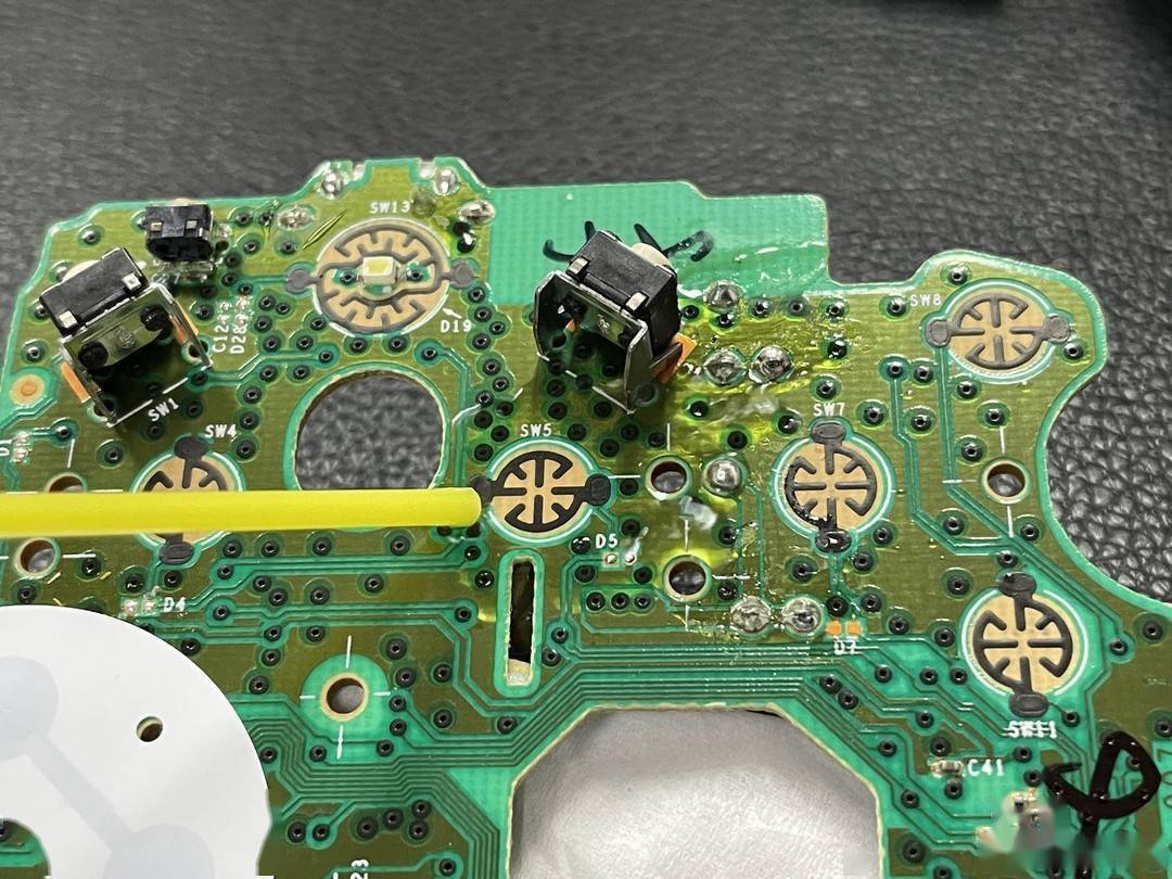 xboxone手柄闪烁_xbox手柄一直闪烁无法配对_手柄配对成功一直闪