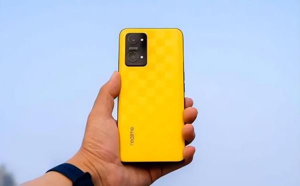 二千价格游戏手机_游戏手机价格排行榜_好用的游戏手机价格又便宜