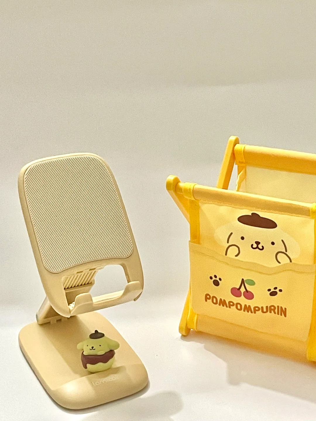 下载支架_便捷手机游戏支架_游戏手机支架怎么做