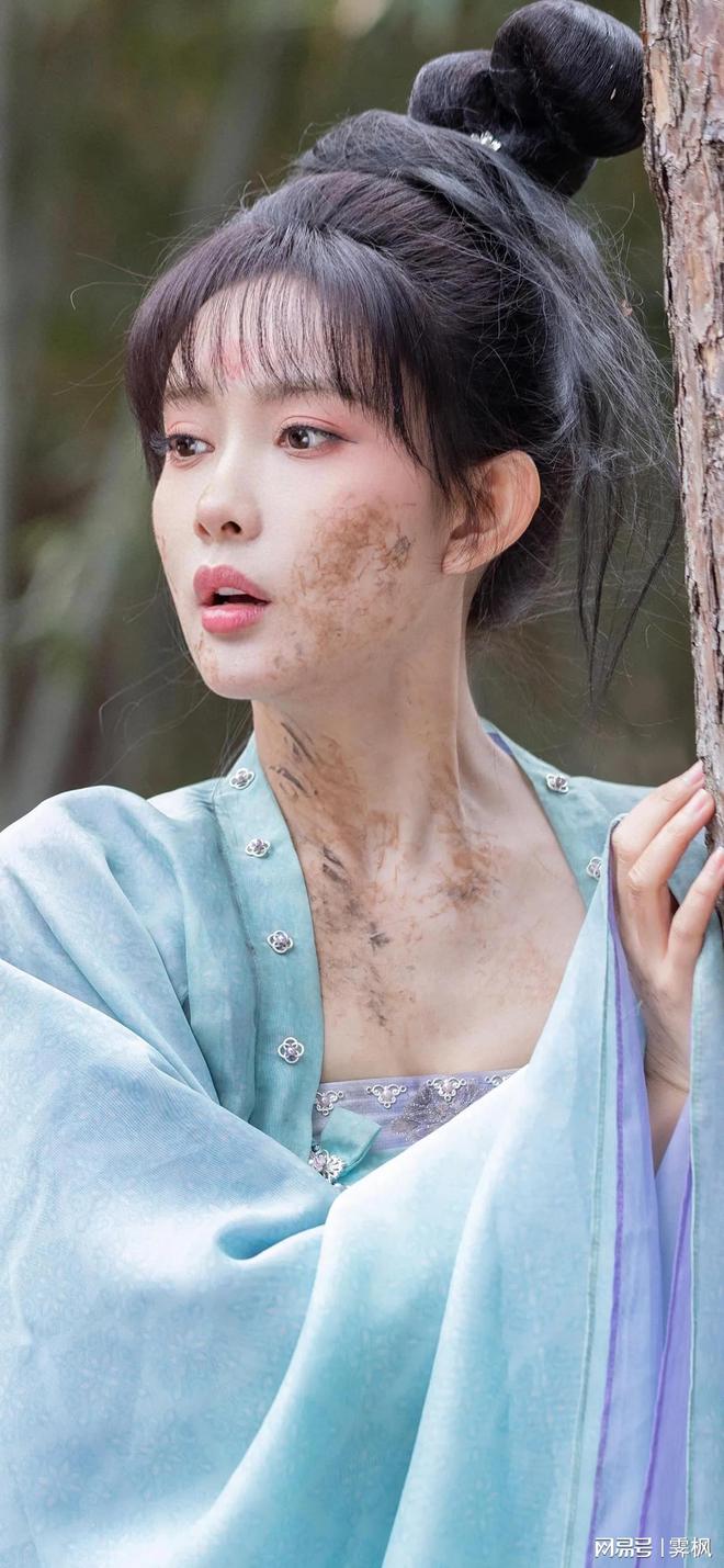 花琉璃轶闻电视剧免费看_琉璃电视剧全集免费播放可投屏_琉璃电视剧全集免费观看策驰