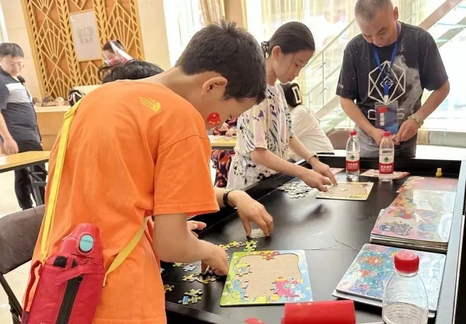 变魔术手机游戏_变魔术软件下载_变魔术小游戏