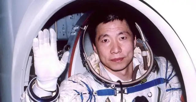 神舟号飞船宇航员名单_神舟十一号航天员_神舟号载人航天