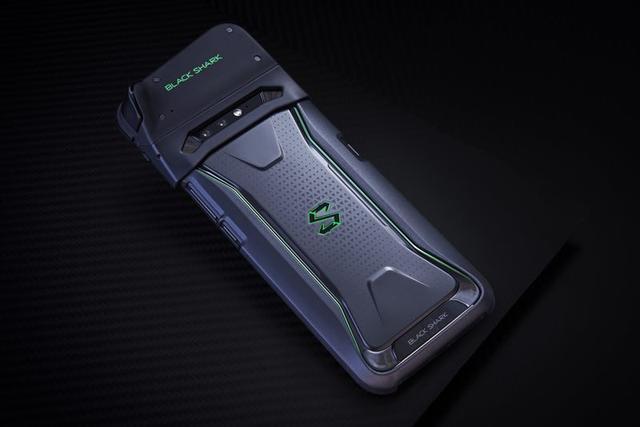 吃鸡最好用的一些游戏手机-ROGPhone5 和黑鲨 4Pr