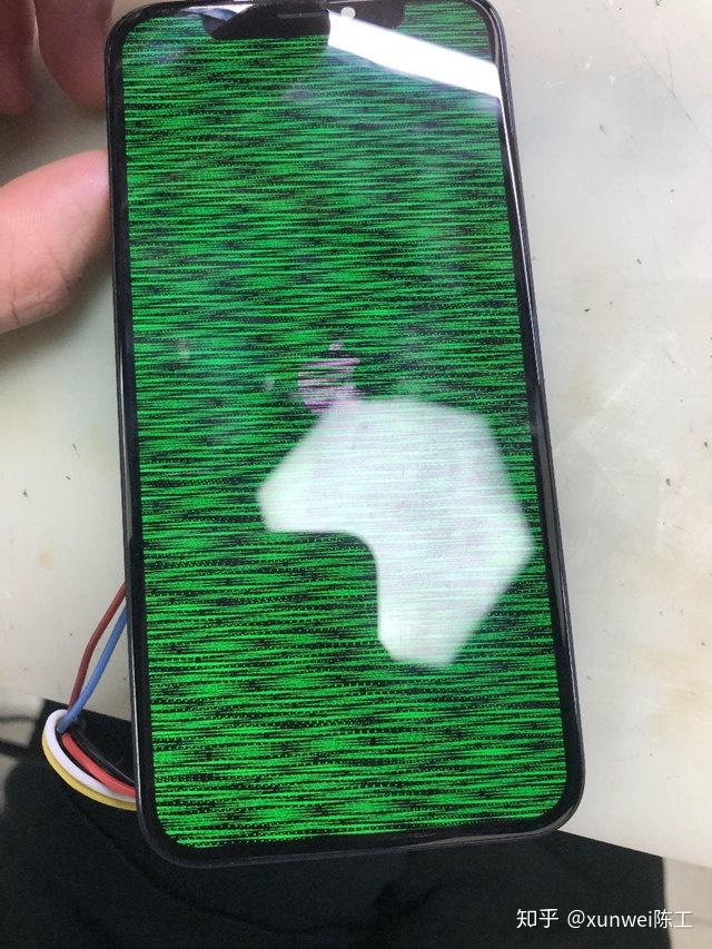 打手机游戏黑屏_黑屏打手机游戏能玩吗_玩游戏黑屏手机
