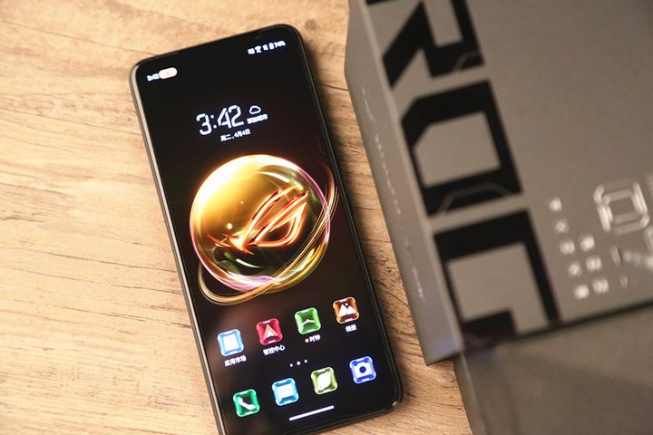 rog游戏手机6游戏体验_rog游戏手机好不好_rog游戏手机值得买吗