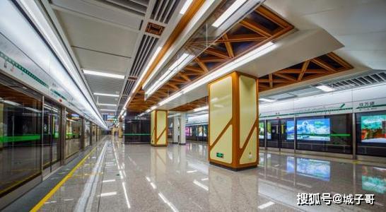 地铁 曙光,都市生活的脉搏与希望之光